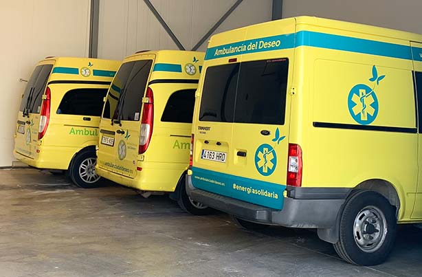 mean-well-olfer-donacion-fundacion-ambulancia-del-deseo.html